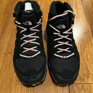 New - The North Face Truckee Mid Boot - 8.5